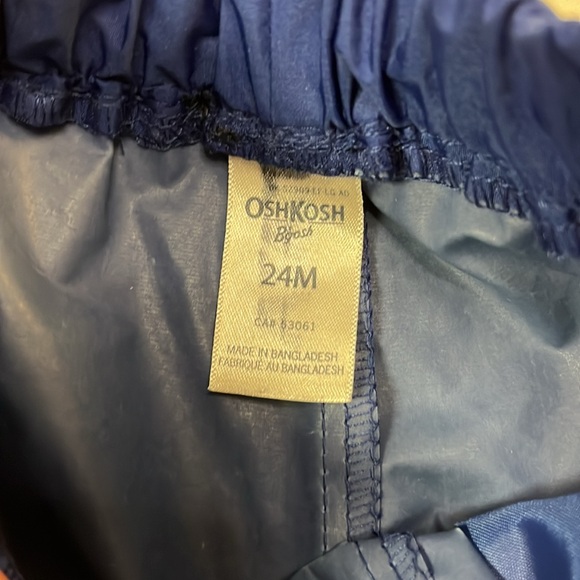 24M Oshkosh rain pants - Picture 3 of 3
